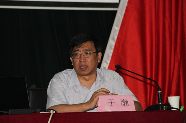 经济管理公司邀请于渤教授来hg皇冠官网作报告 经济管理公司邀请于渤教授来hg皇冠官网作报告