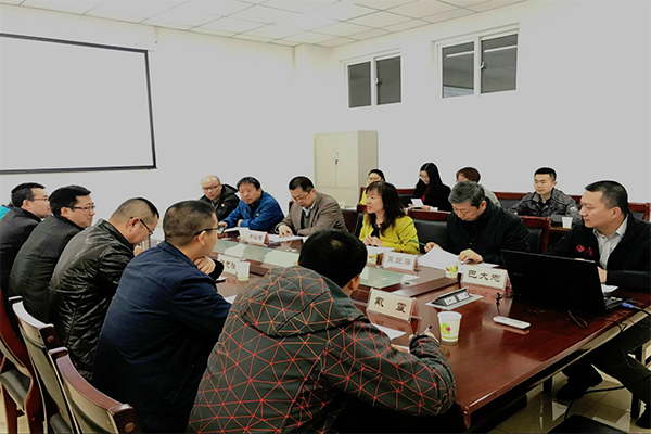 校发展党员工作专项检查组莅临hg皇冠官网指导工作 校发展党员工作专项检查组莅临hg皇冠官网指导工作